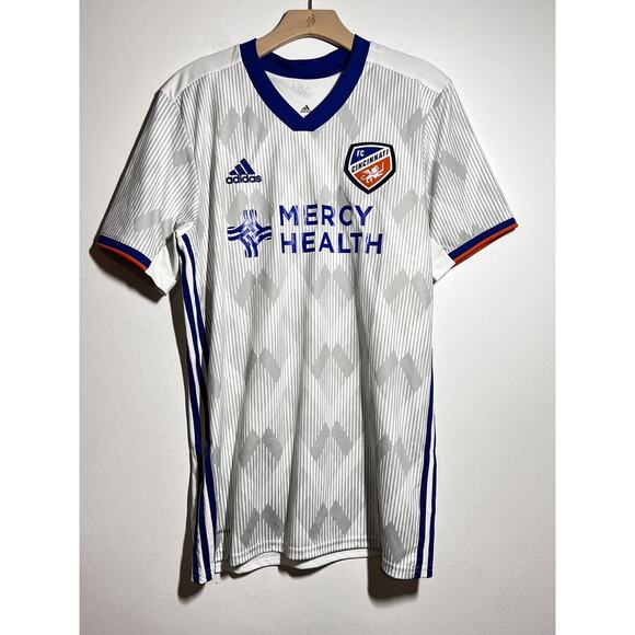 FC Cincinnati #14 Dom Badji Signed White Blue Adidas Jersey Size L MLS Soccer - Picture 1 of 4